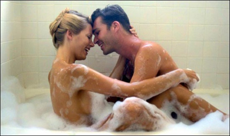 http://www.taratainton.com/images/stories/writing/2008/jan/23_01_bathtub_bath_tub_sex.jpg